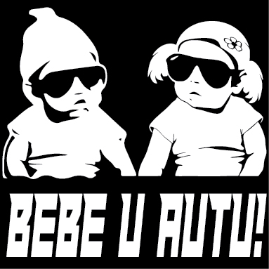 Bebe u autu 1